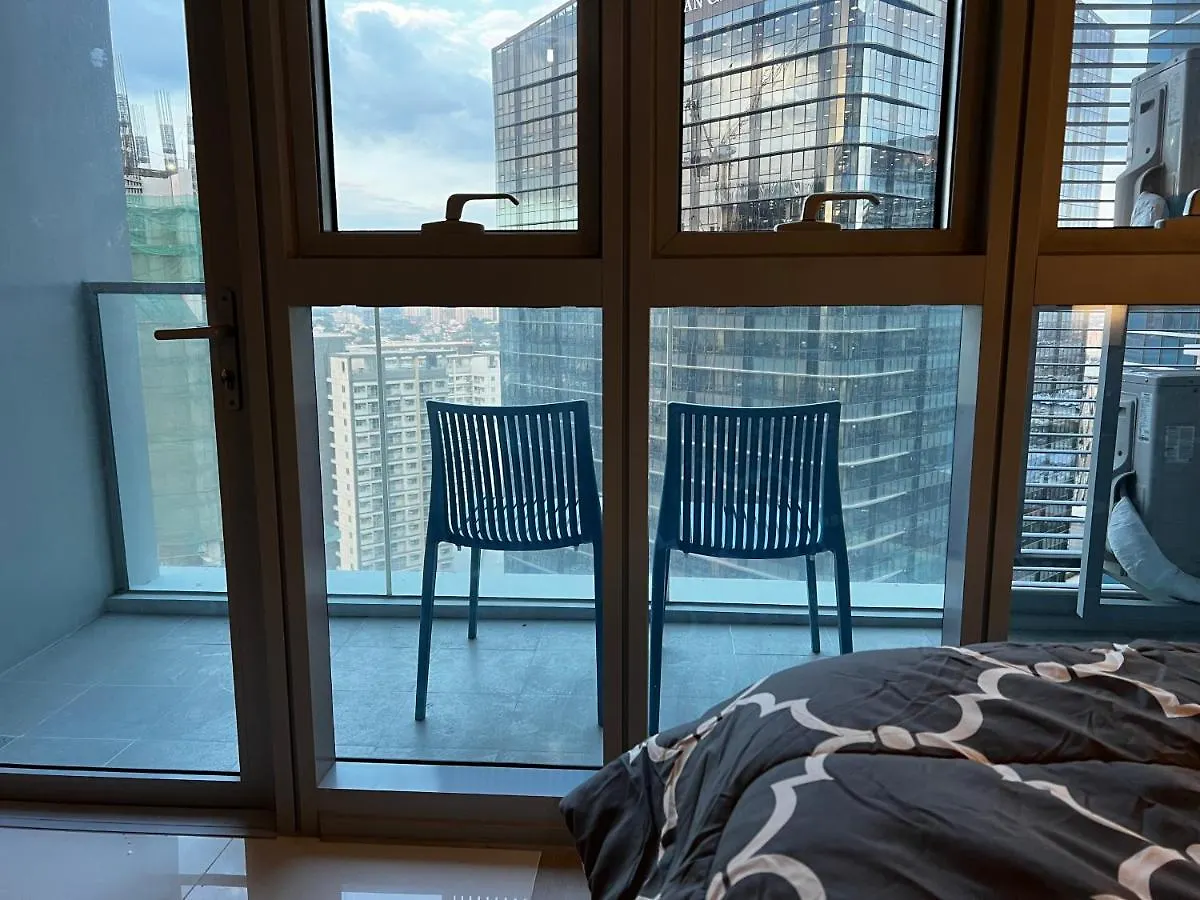 Apartment 1 Bedroom Uptown Bgc Condo With Balcony Manila Philippines