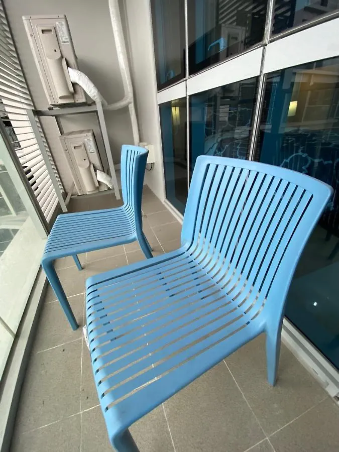 1 Bedroom Uptown Bgc Condo With Balcony Manila Apartment