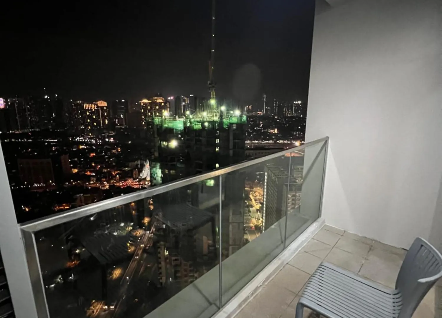 Apartment 1 Bedroom Uptown Bgc Condo With Balcony Manila Philippines