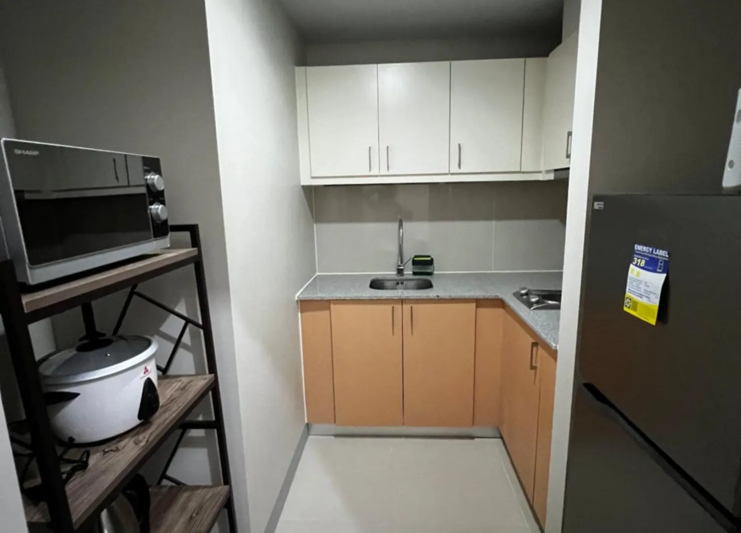 1 Bedroom Uptown Bgc Condo With Balcony Manila Apartment